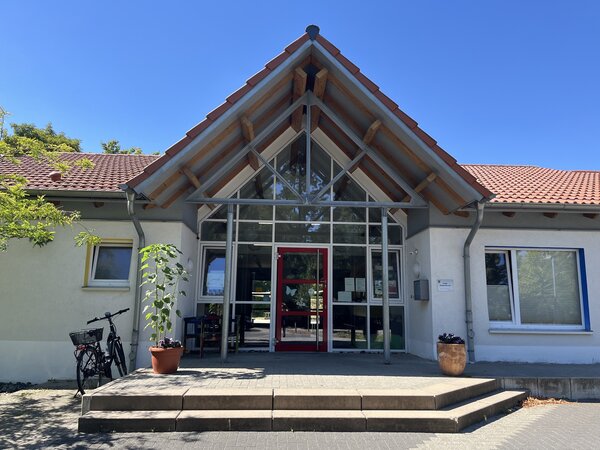 Bild vergr&ouml;&szlig;ern: Eingang - Krippe Badd.