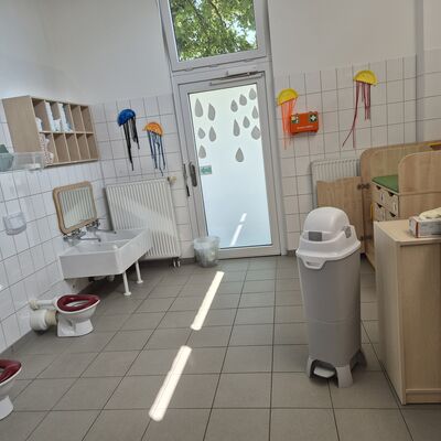 Bild vergr&ouml;&szlig;ern: Krippe Hohenassel